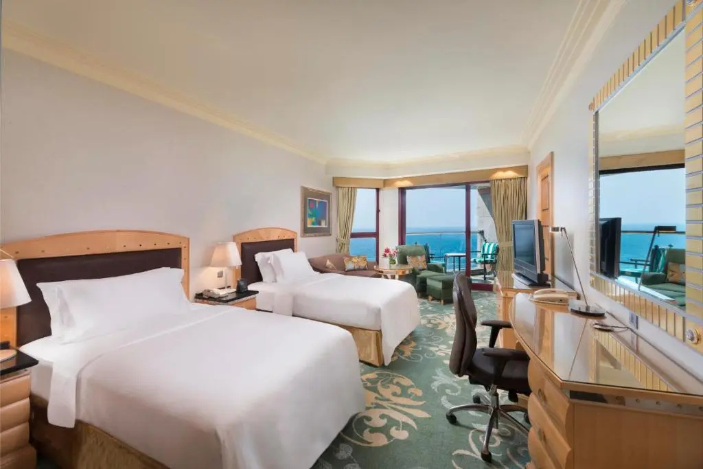 Deluxe Double room with sea view (twin beds)