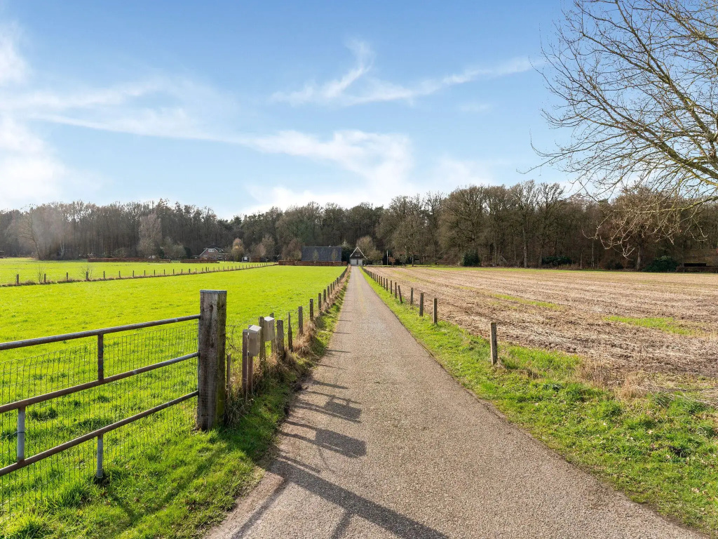 Comfortable Holiday Home in Hellendoorn with Terrace