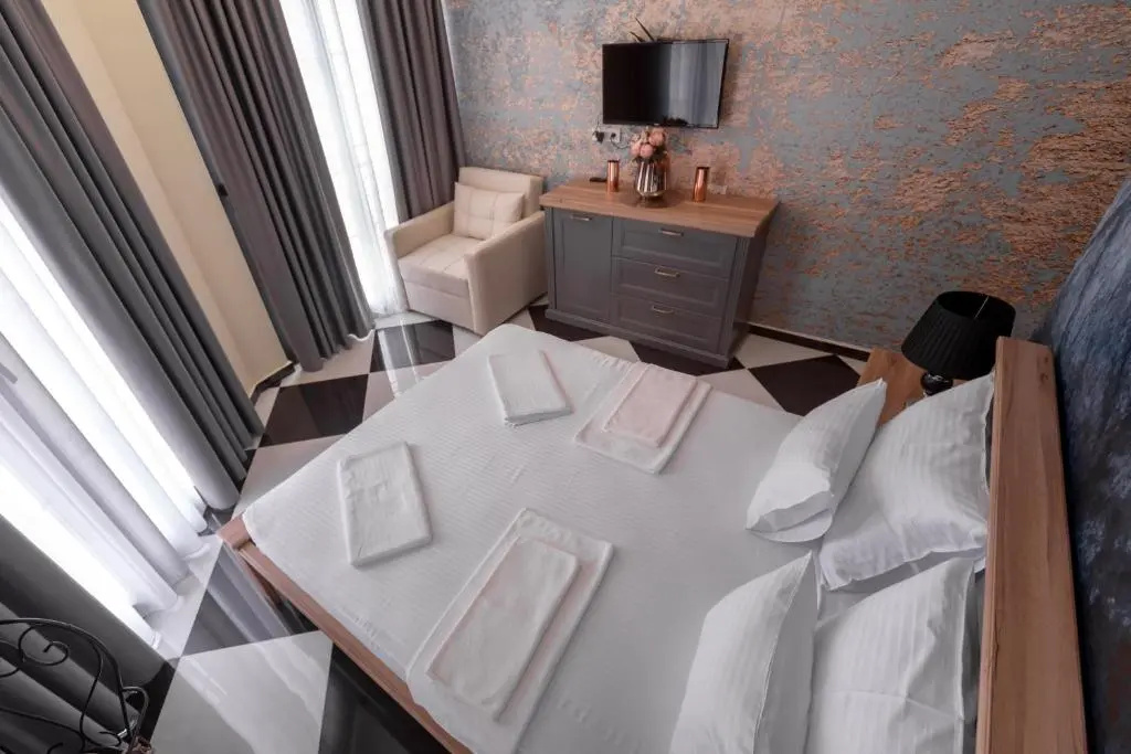 Standard Double room with balcony and with sea view (full double bed)