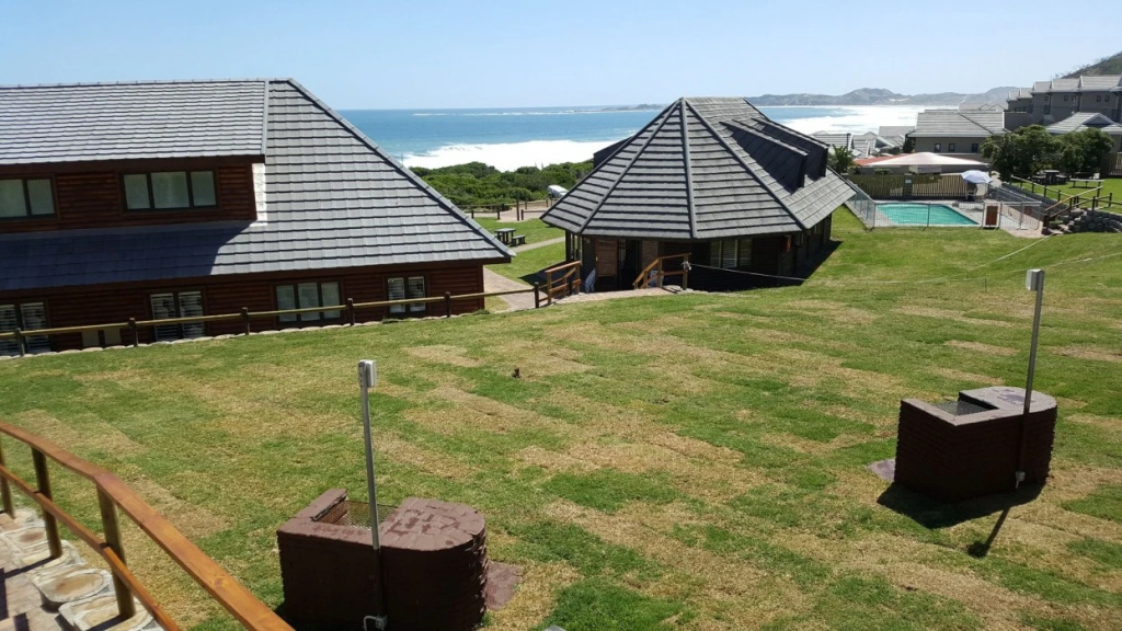 Brenton On Sea Cottages