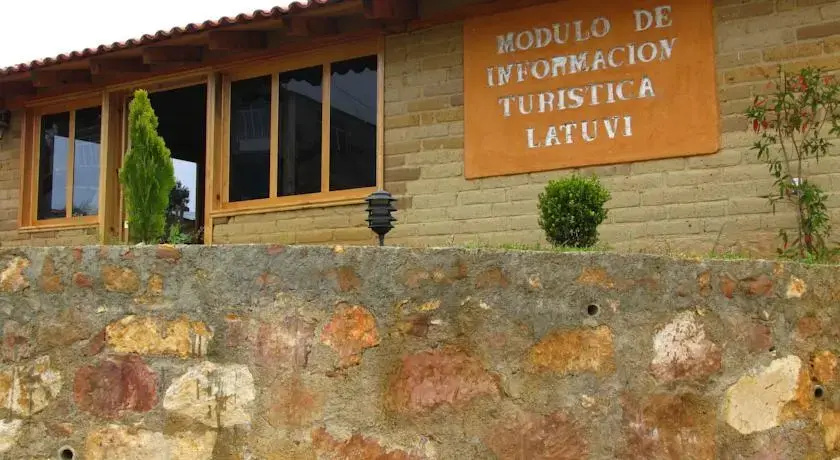 Centro Ecoturístico Cabañas Latuvi