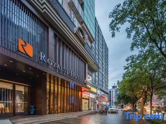 R ROYALSS HOTEL （Xi'anThe Bell Tower NorthAnyuanmen subway station）