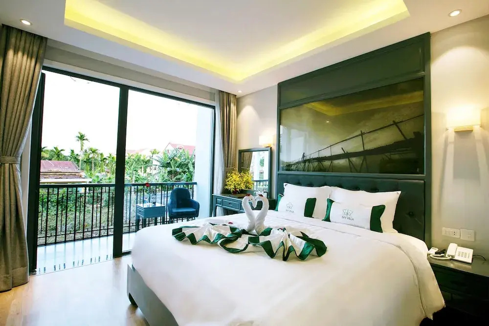 Deluxe Double room with balcony (full double bed)