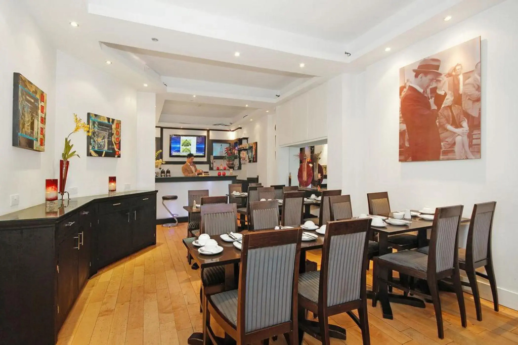 Hotel photo 13