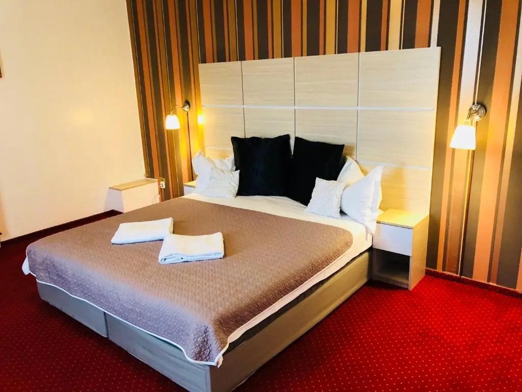 Hotel Mon Caprice - Chambres