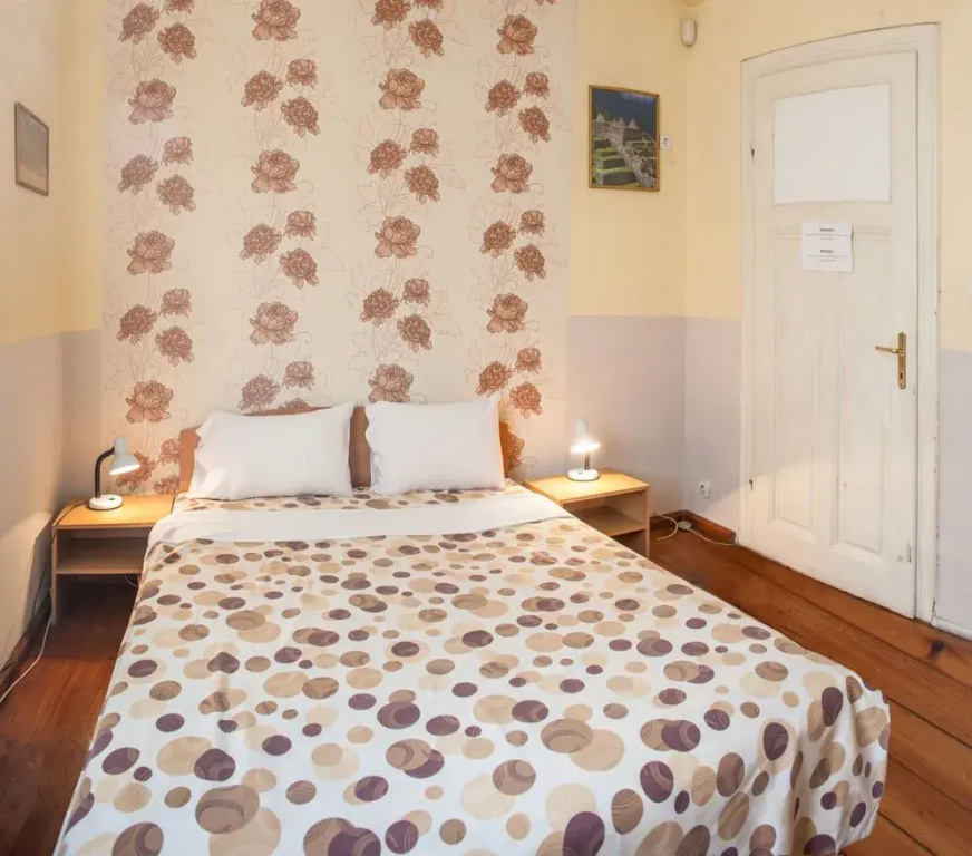 Sofia Central GuestRooms