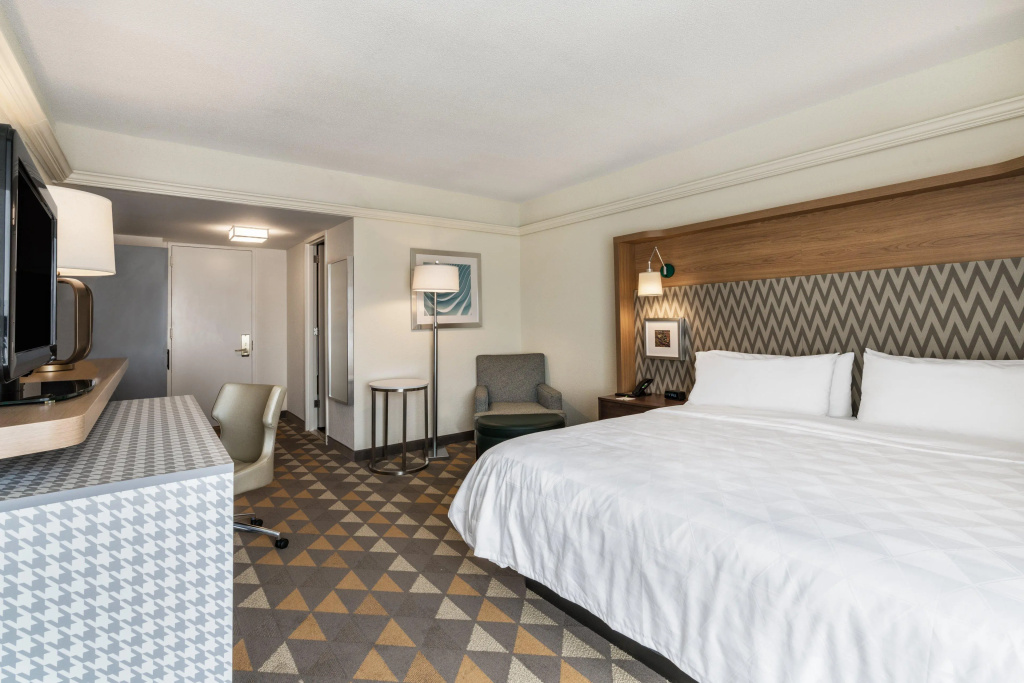 Holiday Inn & Suites Pittsfield-Berkshires by IHG - Général