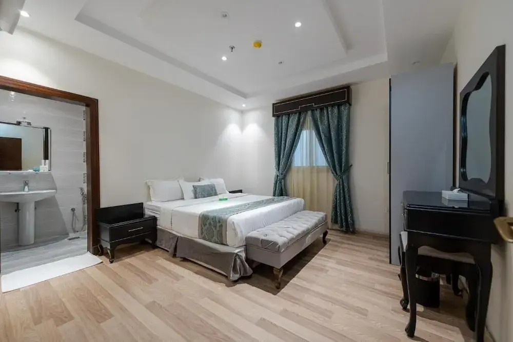 Economy room