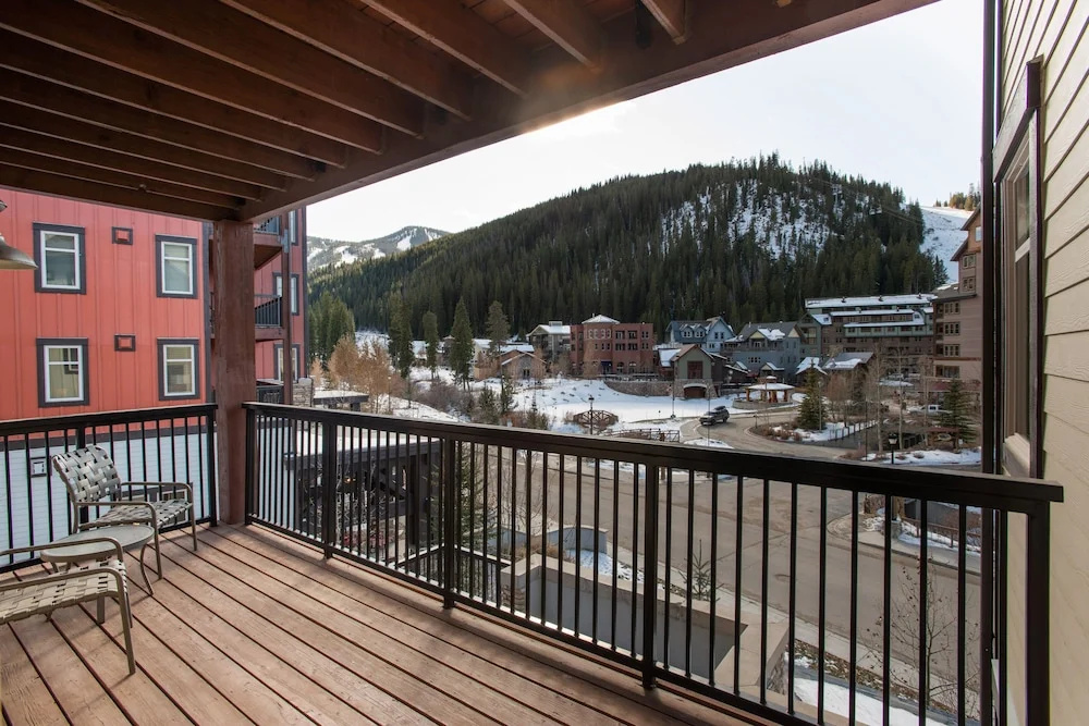 Fraser Crossing/Founders Pointe, Condo | 2 Bedroom (Value-Rated Condo 4281)