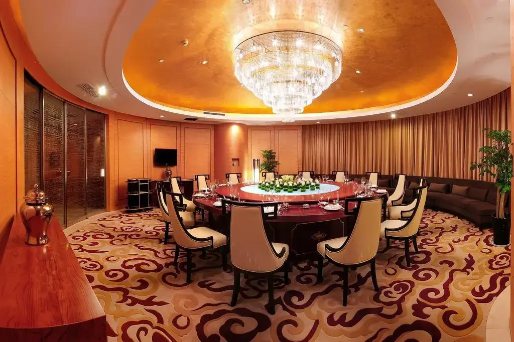 Landison Plaza International Hotel Zhenjiang - фото 30