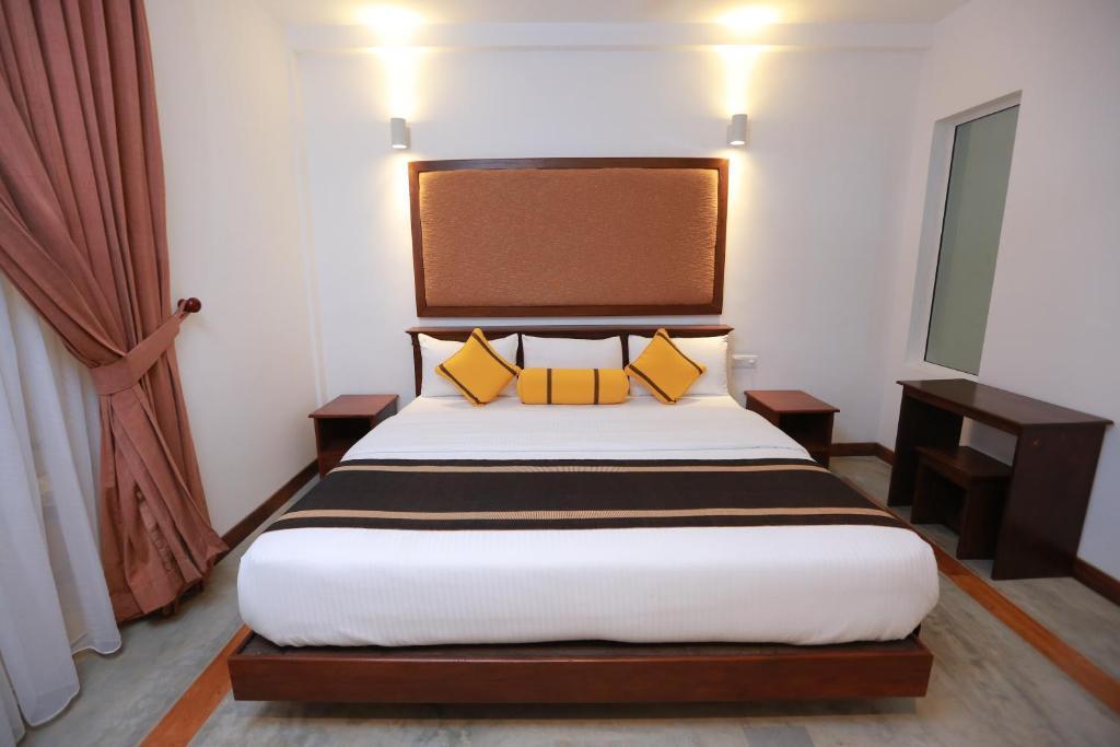 Refresh Hotel