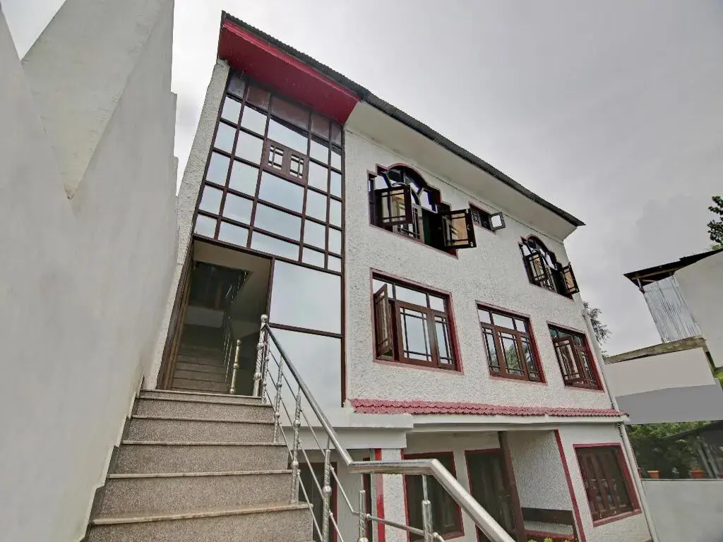 Hotel Hameed by OYO Rooms