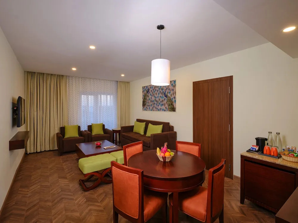 Luxury Suite