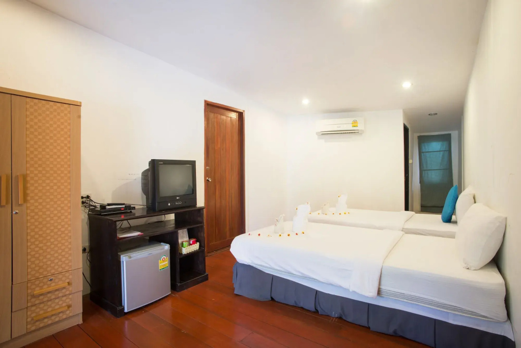 B52 Beach Resort - Général