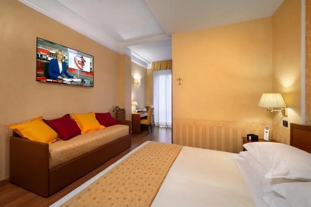 Superior Double room (full double bed)