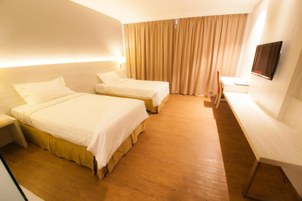 Hotel Malaysia by null