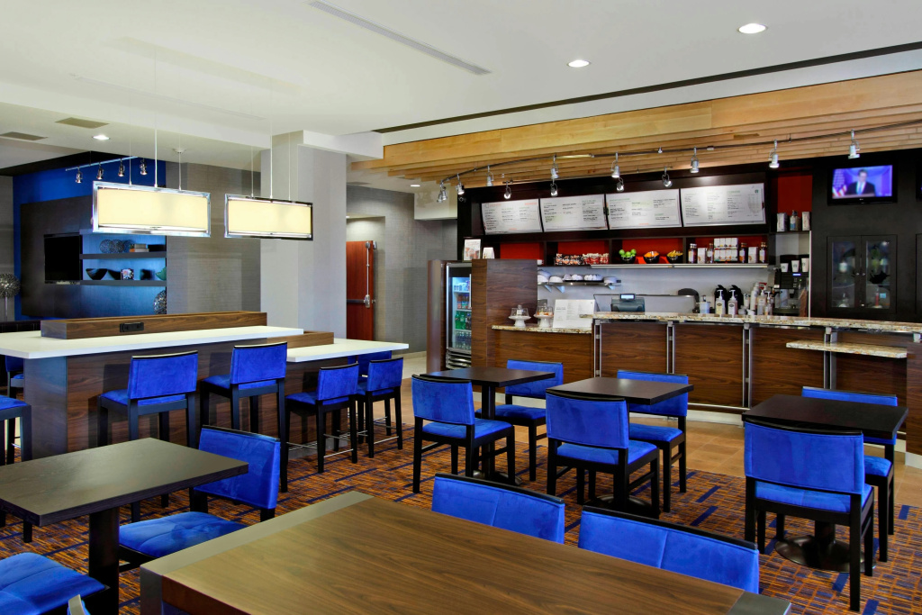 Courtyard by Marriott Victoria - Général