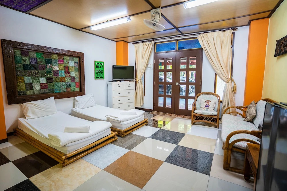 Lost Paradise Resort