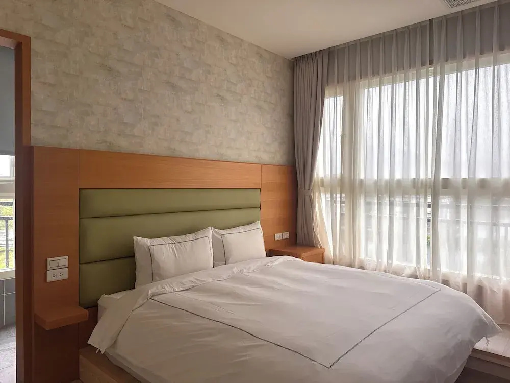 Superior Double room (full double bed)