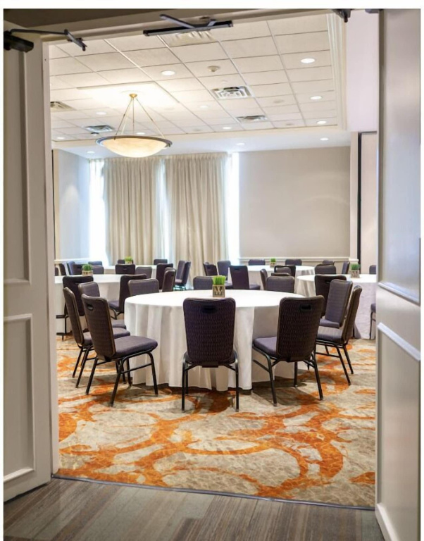 The Whitehall Houston - Général