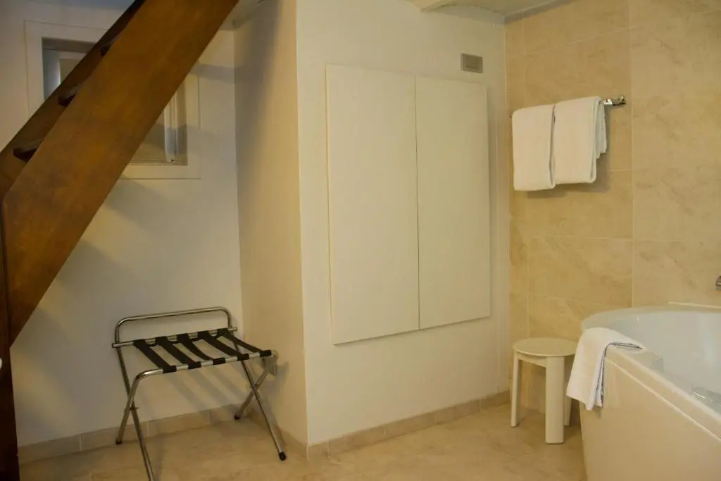 Golden Tree Hotel - Chambres