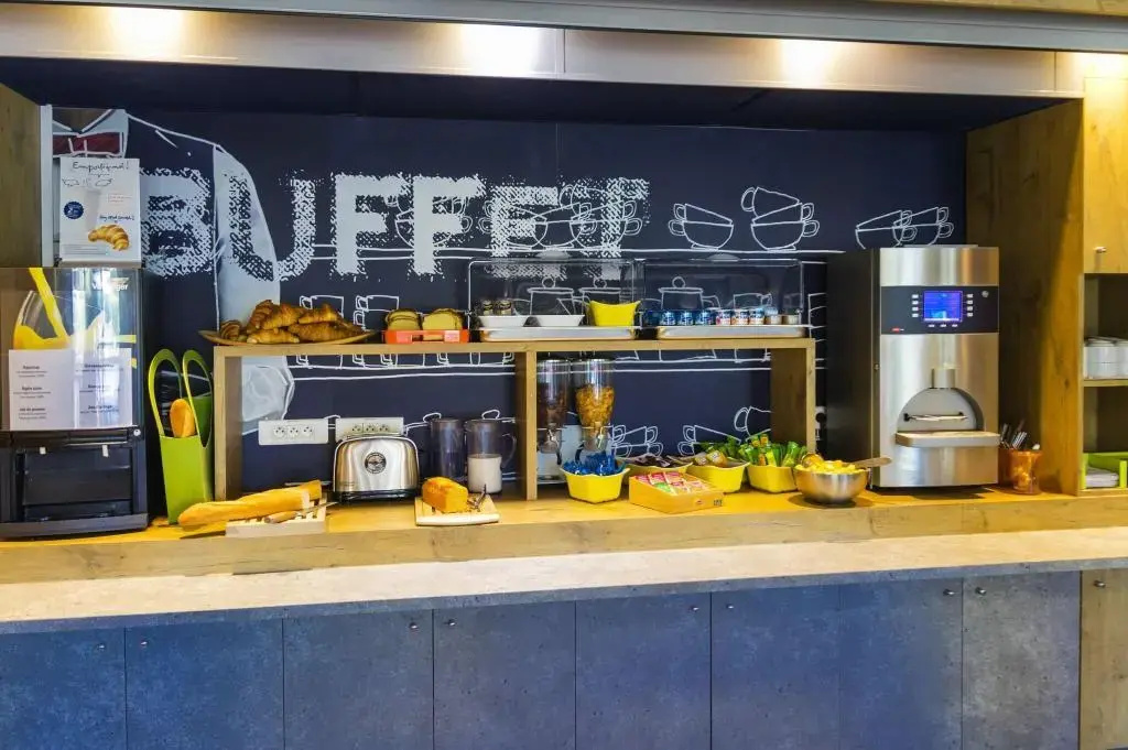 ibis budget Cavaillon - фото 16