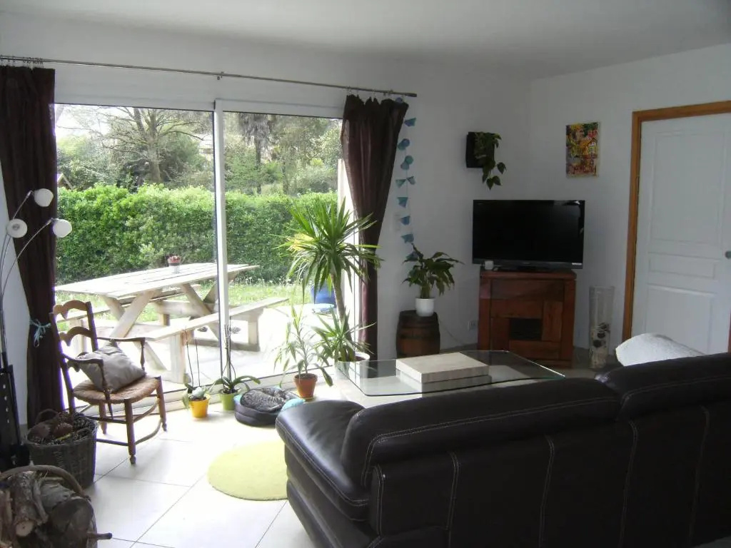3 Bedrooms Cottage