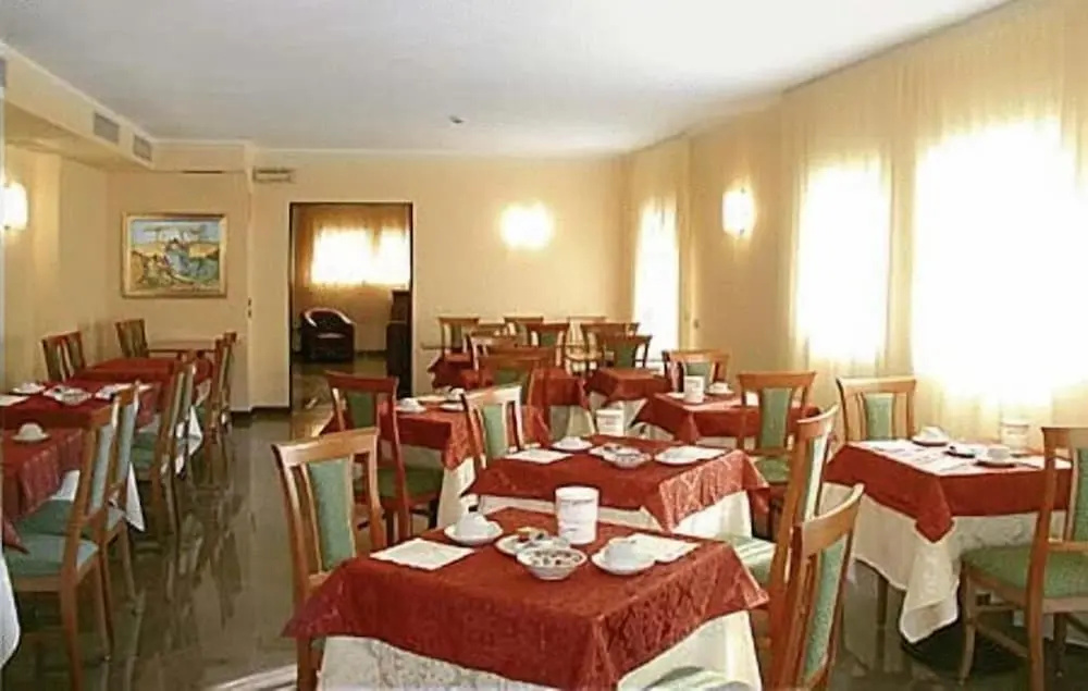 Hotel Dal Ponte - фото 28