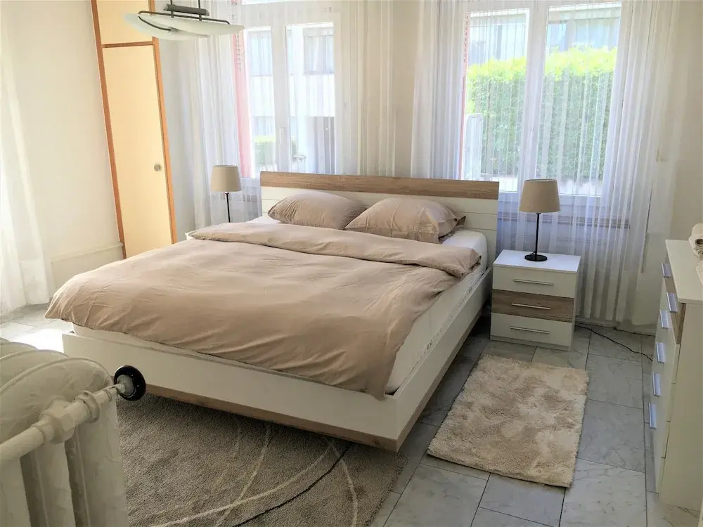 Premier Apartment