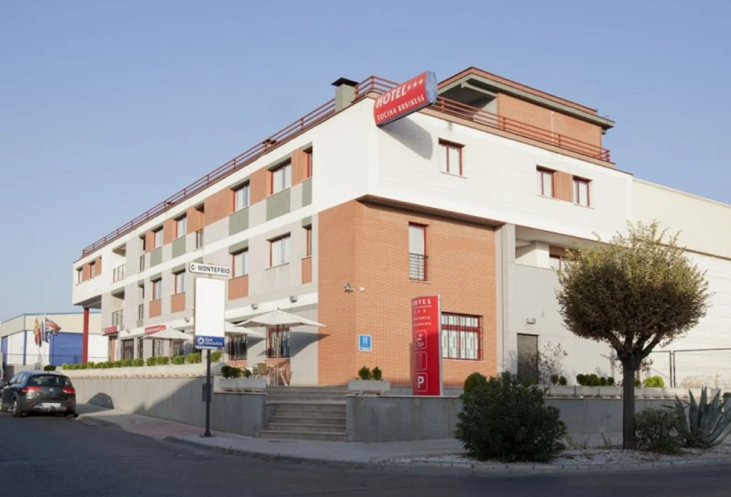 Hotel NS Albolut