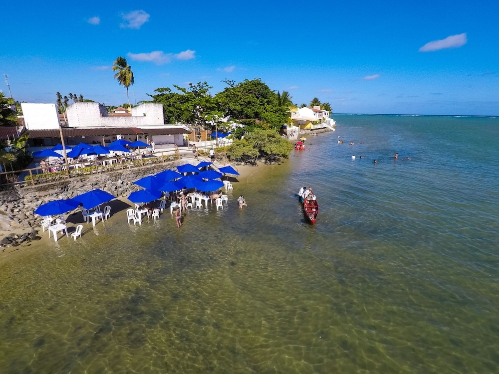 Beach & Waterfront