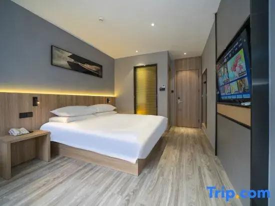 Superior Double room (full double bed)