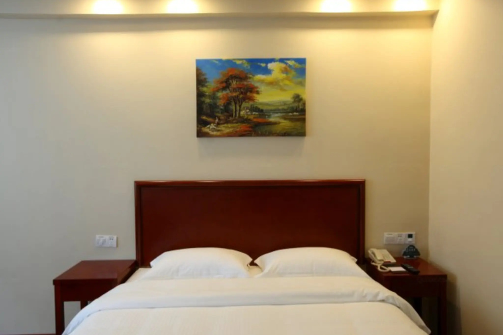GreenTree Inn YunCheng South of Railway Station North FengHuang Road Shell Hotel - Chambres