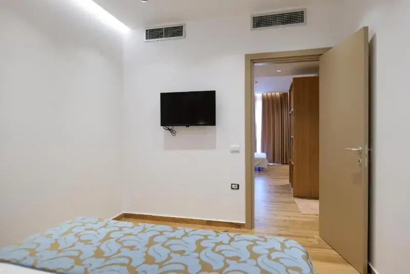 Standard Double Basement room (full double bed)