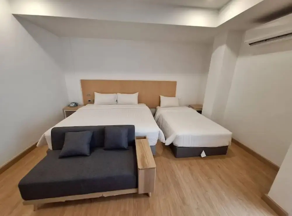 Standard Family room