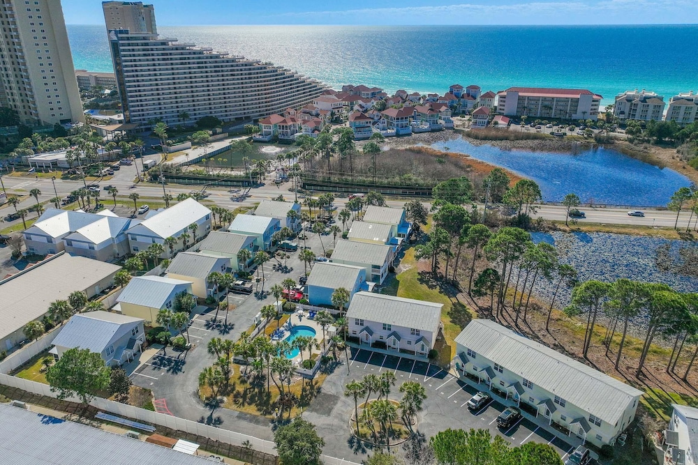 Hotel photo 30