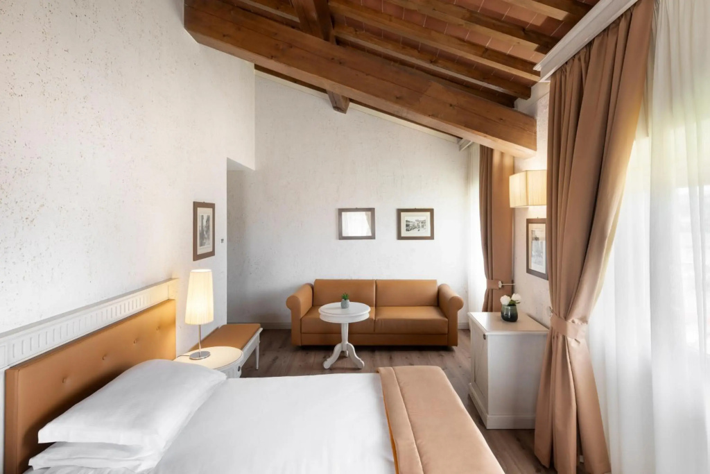 Hotel photo 40