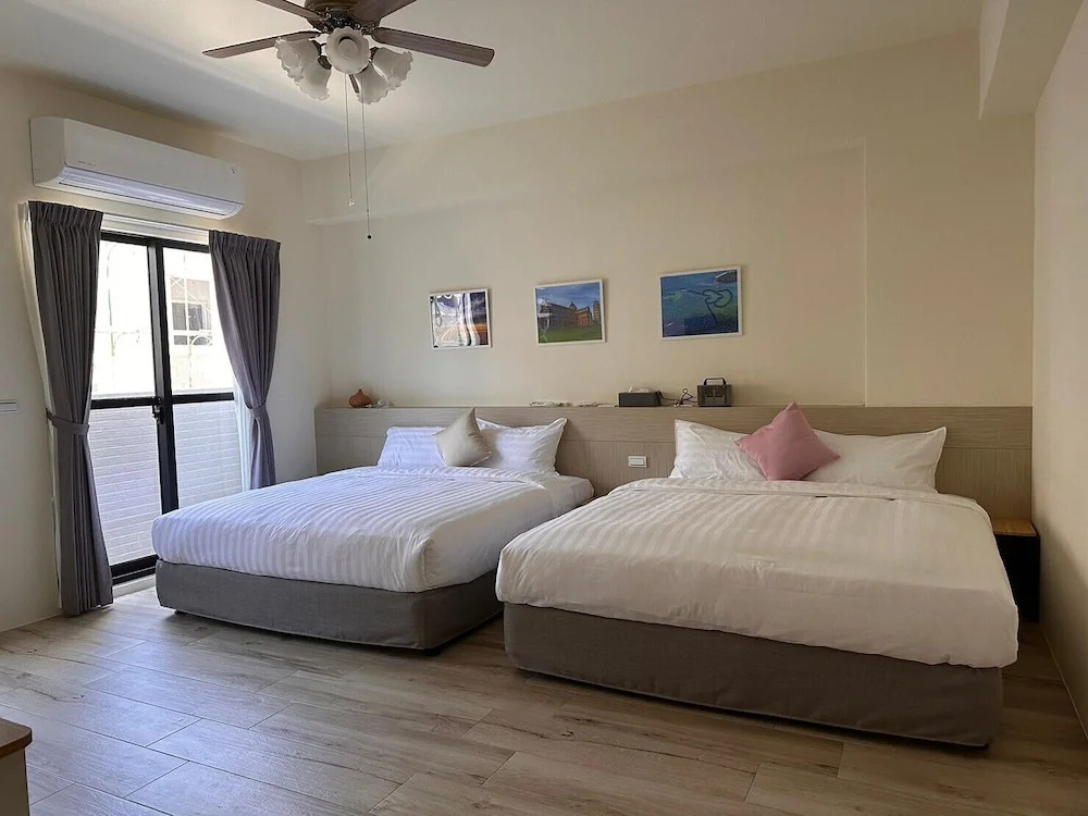 Comfort room