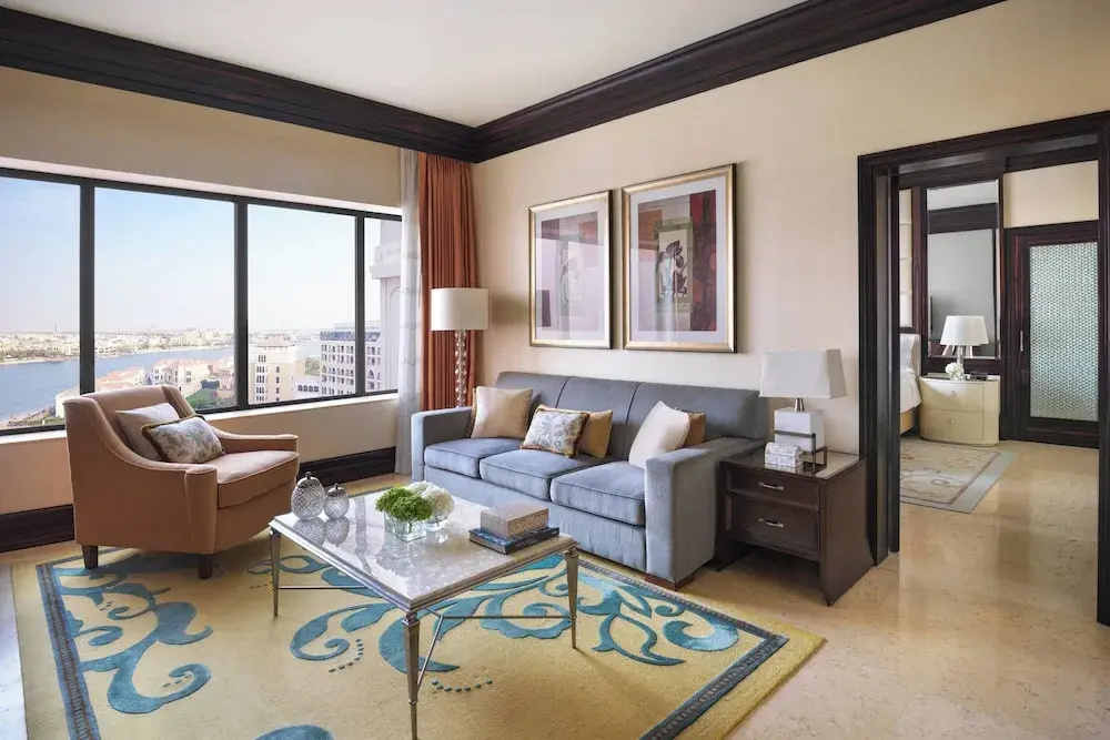 The Ritz-Carlton Abu Dhabi, Grand Canal Hotel - Chambres