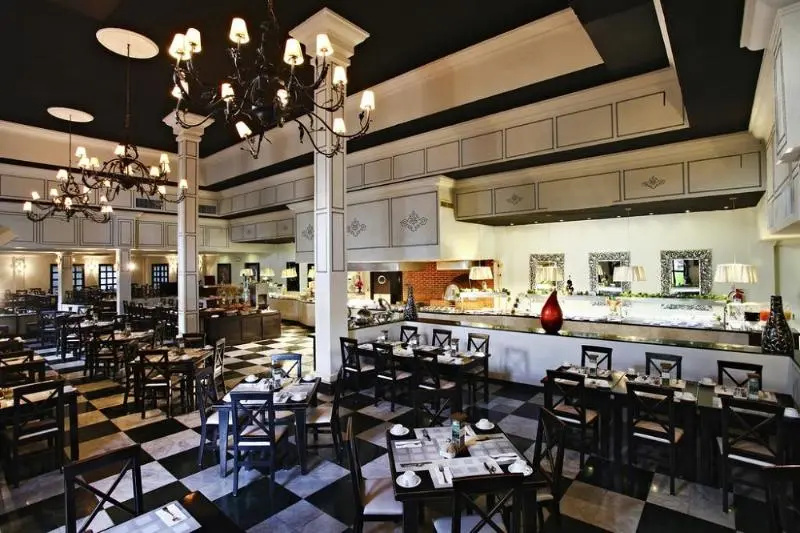 Food & Beverage