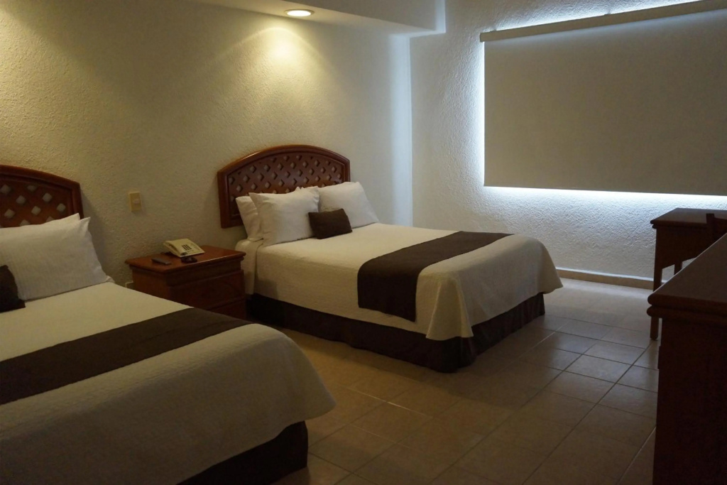 Hotel Costa Inn — 4