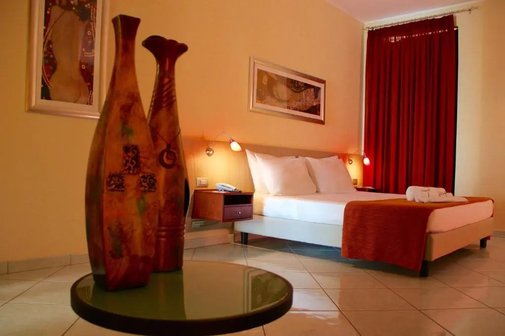 Meridian Hotel - Chambres