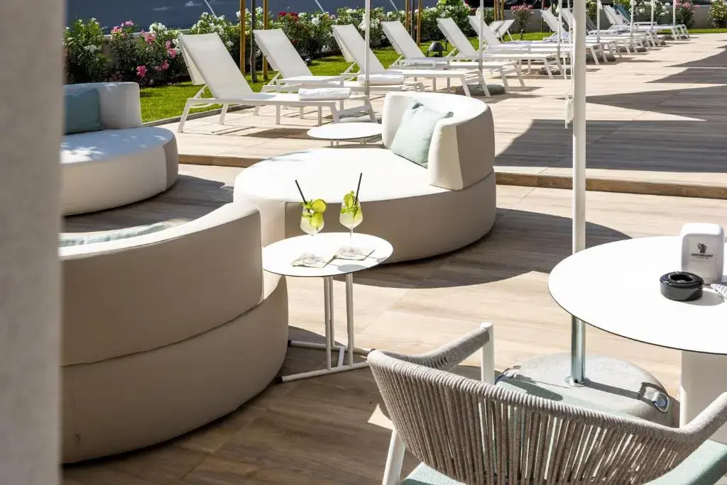 Life Hotel 4 Superior