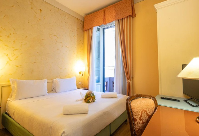 Superior room with balcony and with view