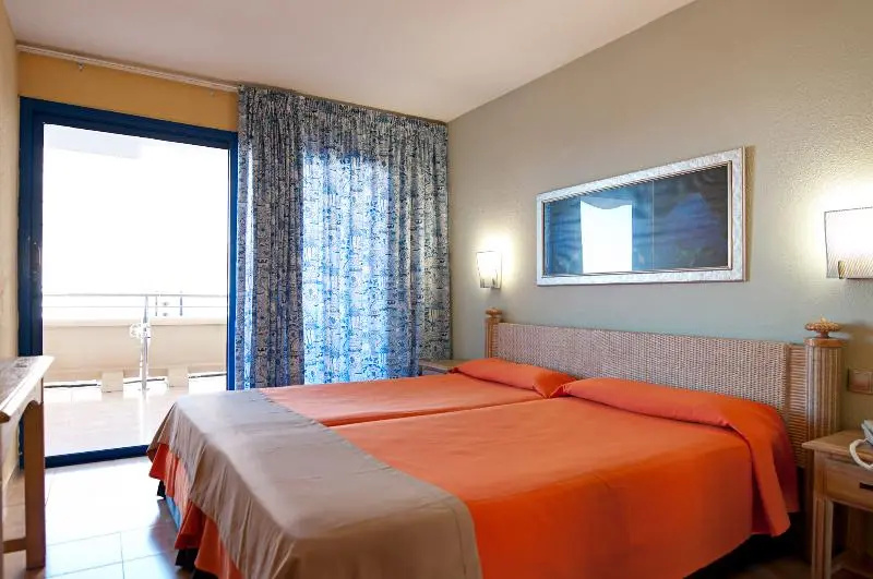 LIVVO Lago Taurito Hotel & Aquapark All Inclusive - Chambres