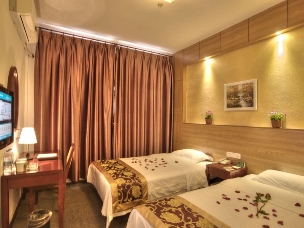 GreenTree Alliance Shanghai ChongMing BaYi Road Walking Street Hotel - Général