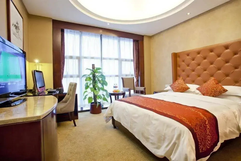 Changsha Xingwei Huatian Hotel - фото 30