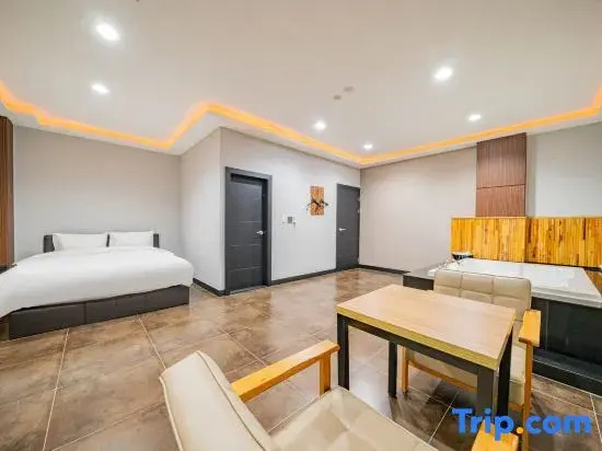 Premier Suite