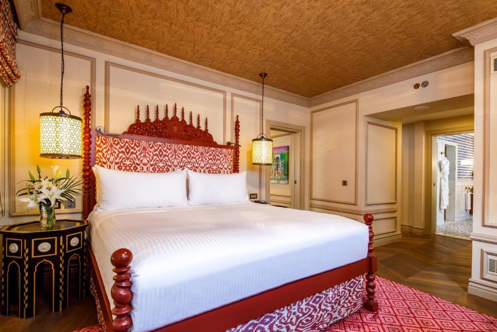 Double Junior Suite (full double bed)