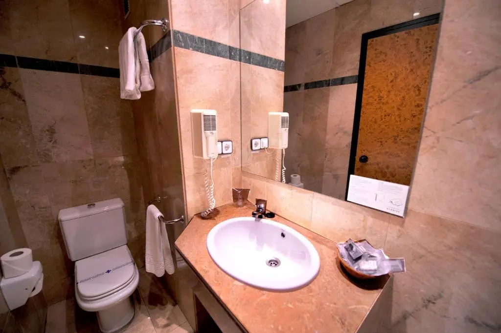 Hotel Glories - Chambres
